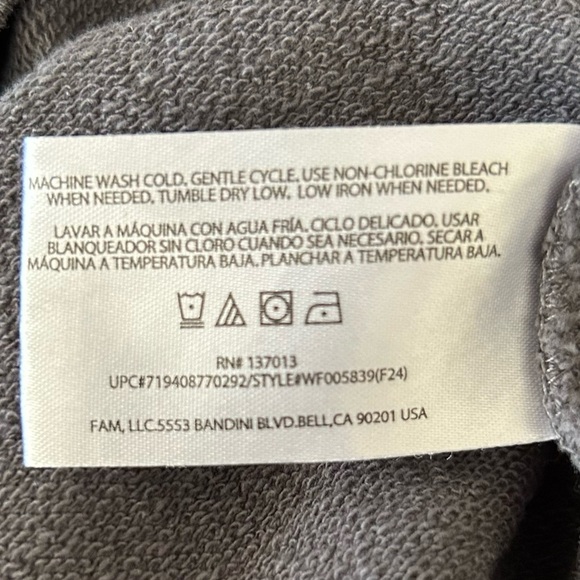 Wildfox Women’s I Wish It Was Saturday Grey Crewneck Graphic Sweatshirt, Large - Picture 10 of 10